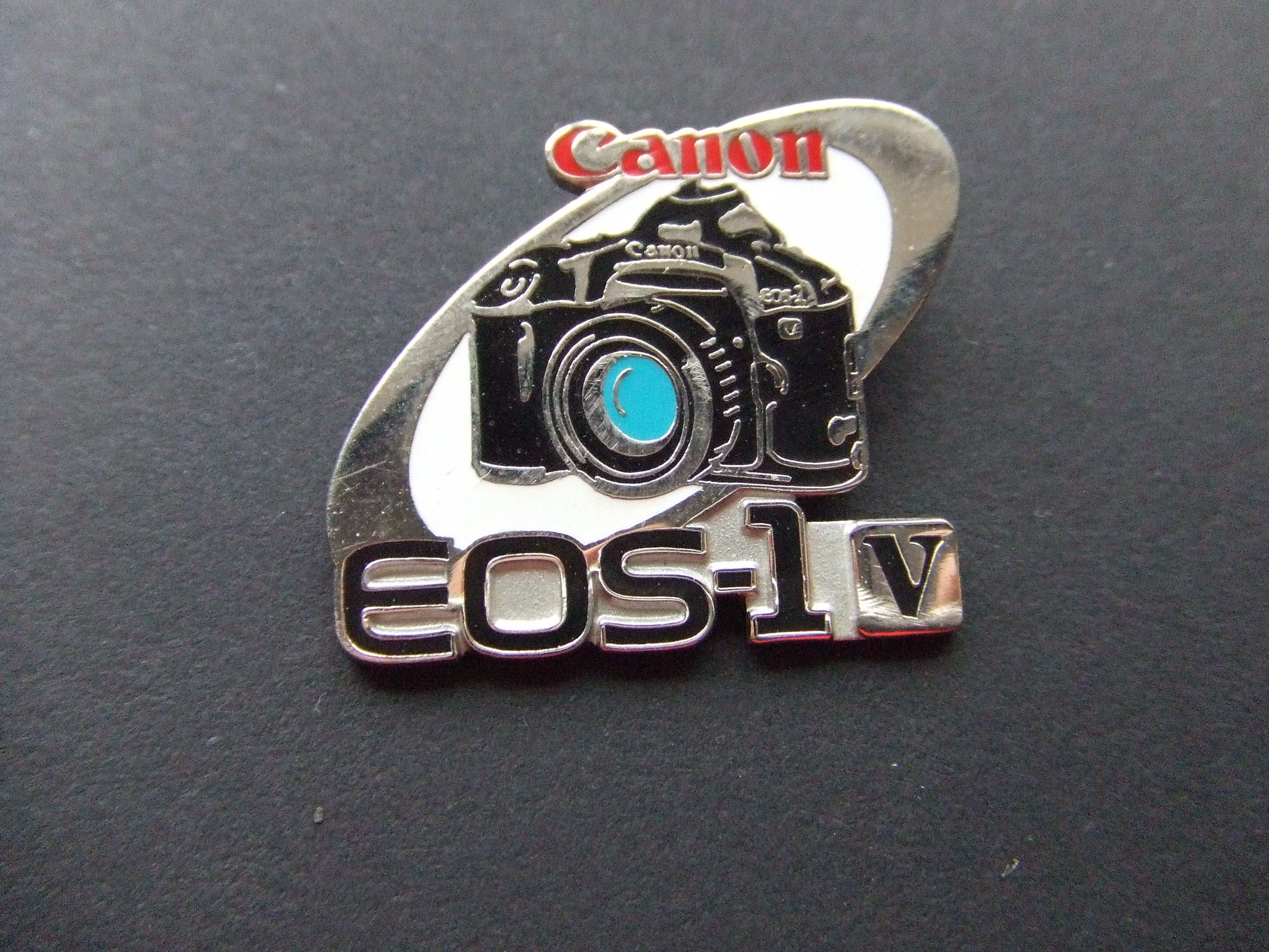 Canon EOS- 1 v fotocamera